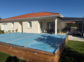 Belle Maison MALOU climatisée calme, piscine, jacuzzi 3km plage Labenne Capbreton